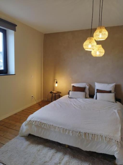 Au Pied Du Mur Huy Exterior photo